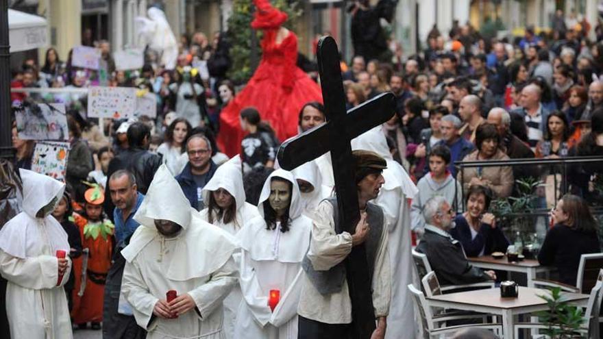 Celebración del Samaín por las calles de A Coruña en 2015.