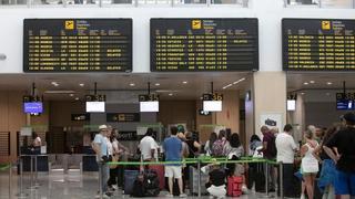 El aeropuerto de Ibiza espera 587 vuelos del viernes al domingo