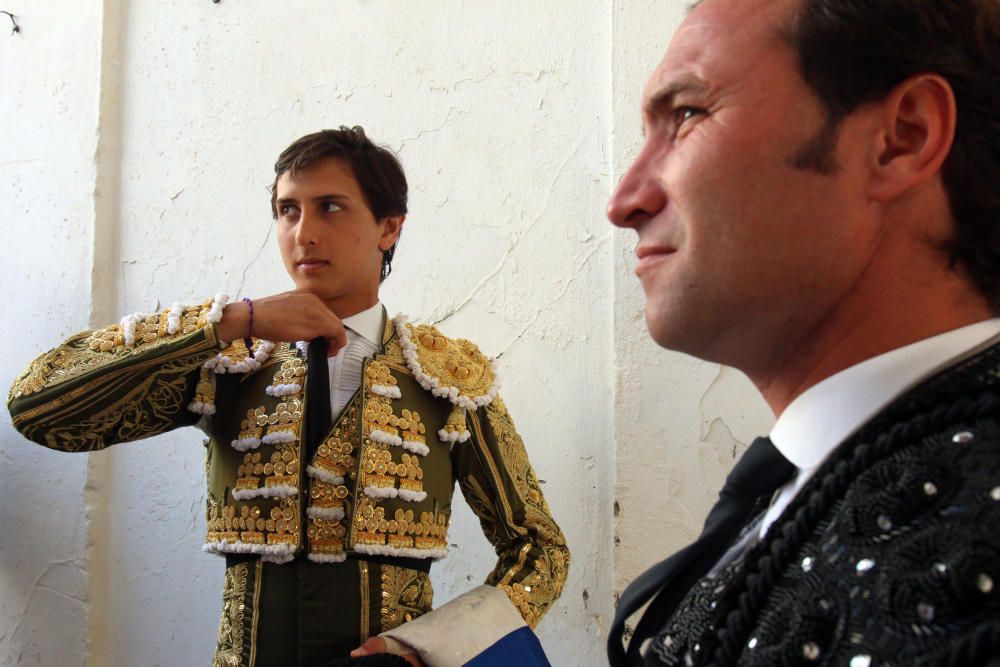 Castella y Talavante dan brillo a la tarde en Málaga