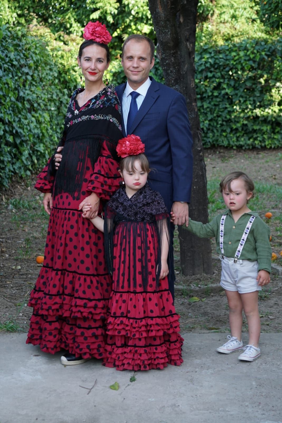 Mariana de Ugarte, con sus hijos Mariana y Jaime y su pareja