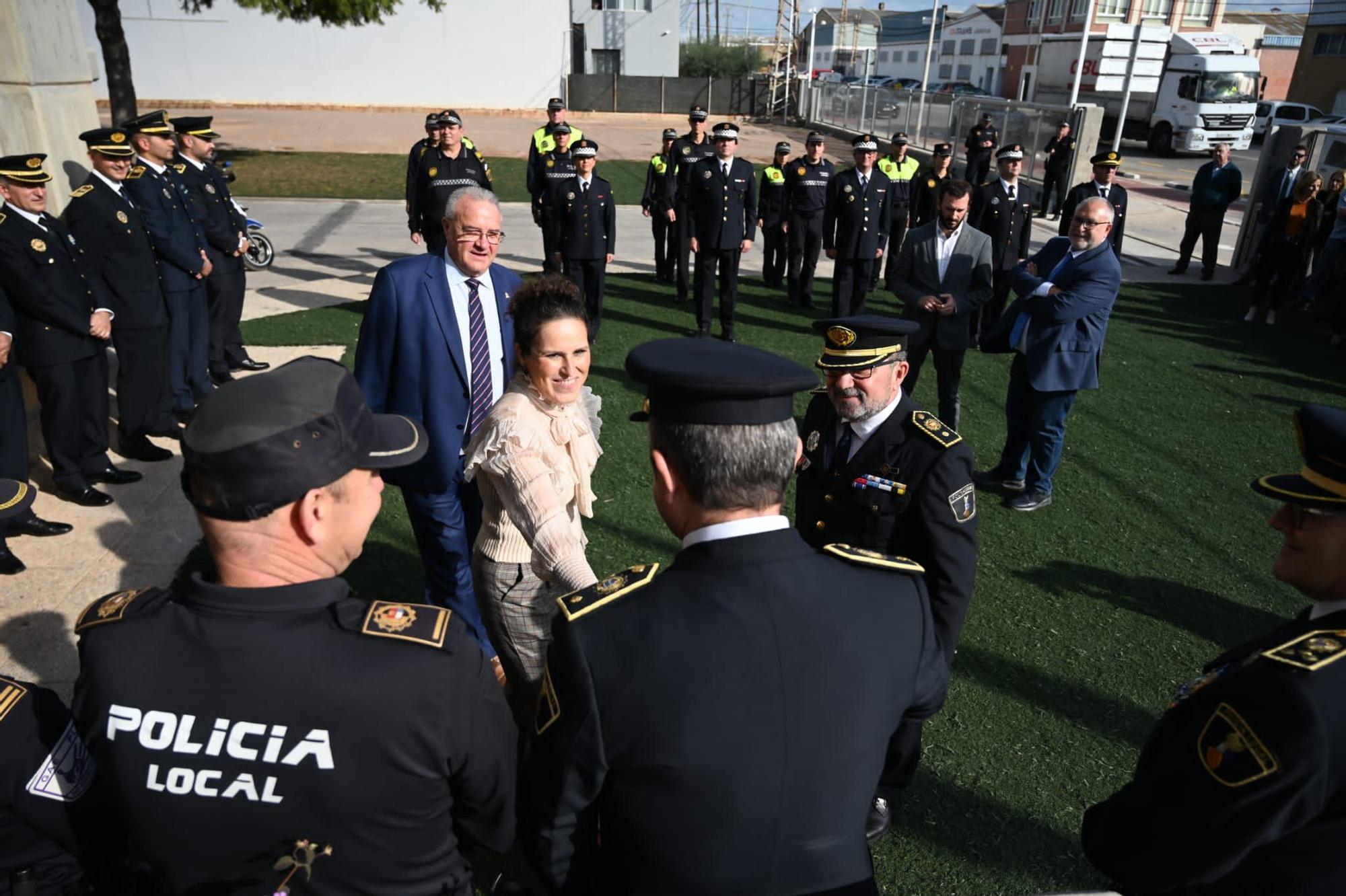 Todas las fotos de la inauguración de la nueva comisaría de Almassora