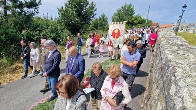 Corpus en San Vicente de O Grove el 28-M; no todo iba a ser votar