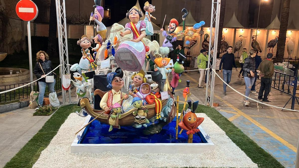 Una de las fallas premiadas hecha por un alicantino.