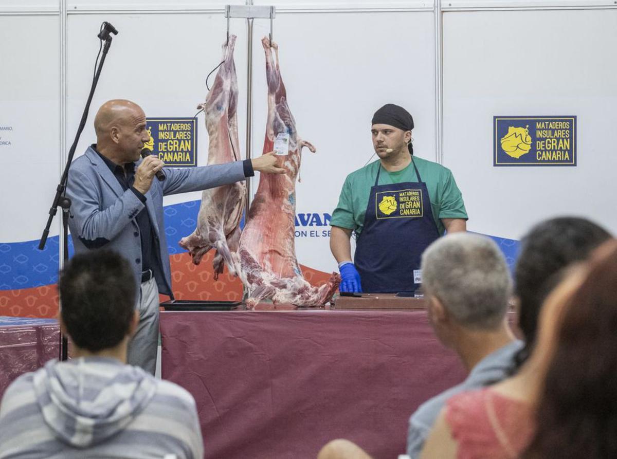 Una de las actividades dedicadas a la carne. | | D. DELFOUR
