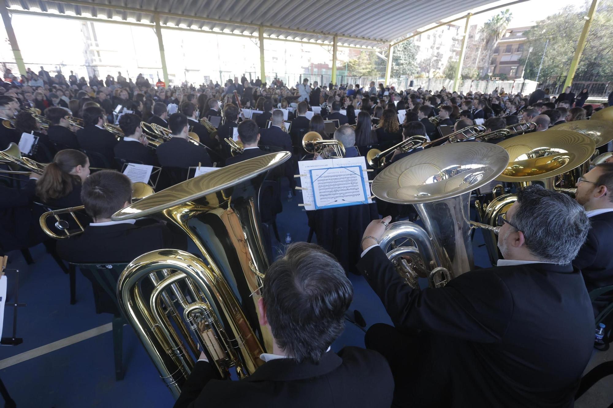 Dudamel vuelve a dirigir bandas de música en Castellar-l'Oliveral