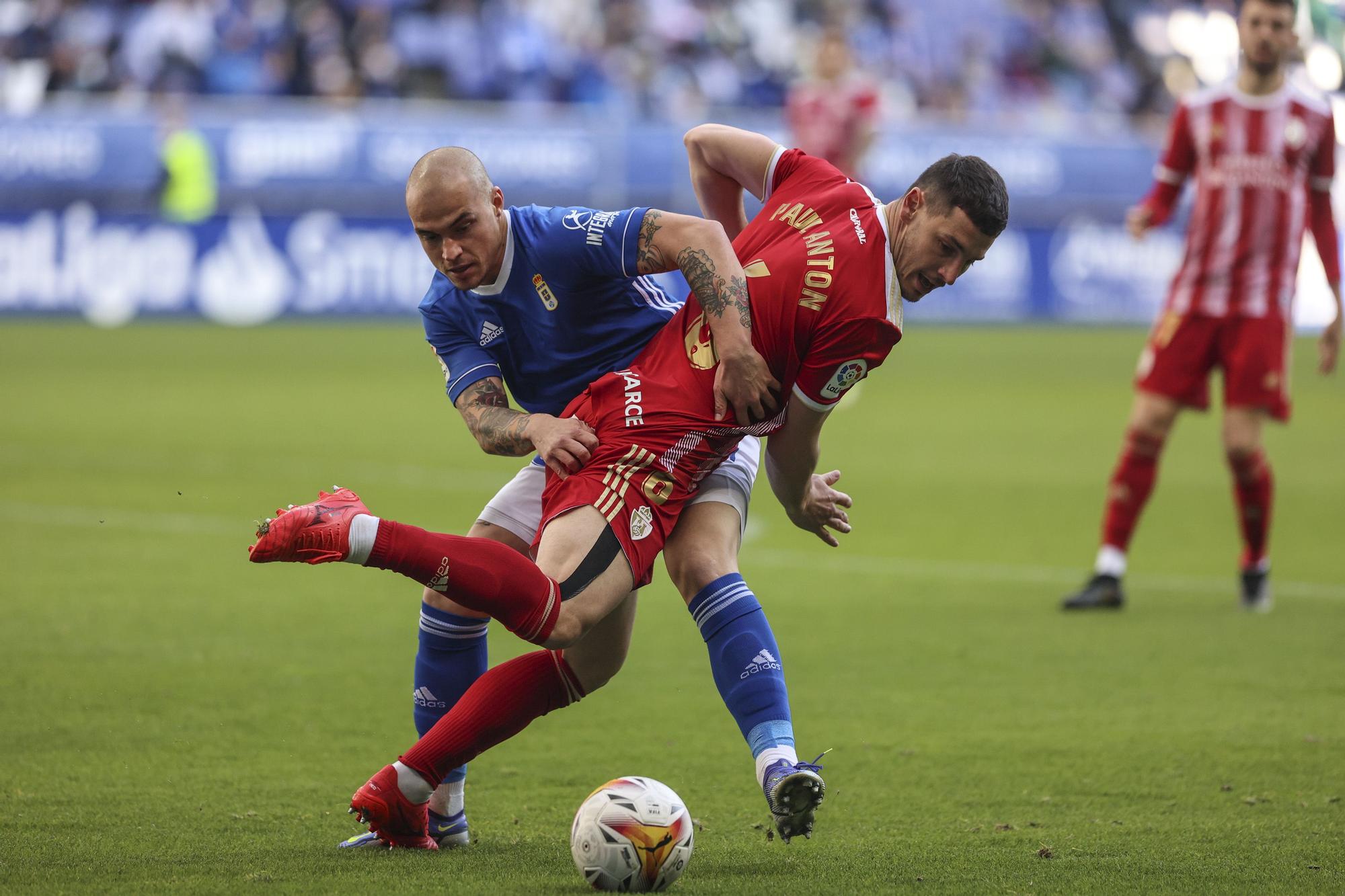 Las mejores imágenes de la victoria del Real Oviedo ante la Ponferradina (2-0)