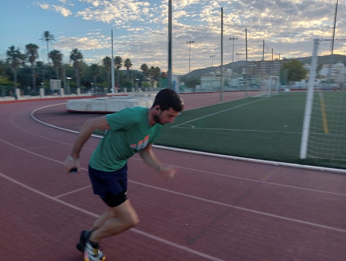 El atleta de Bellreguard, en su primera sesión del nuevo curso deportivo