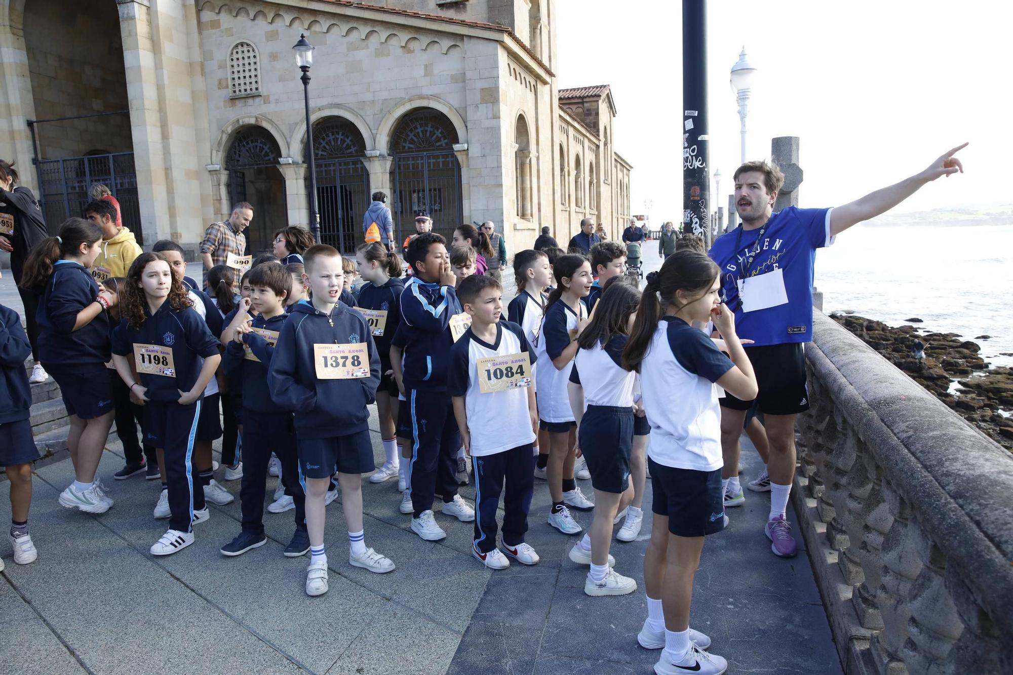 En imágenes: Carrera solidaria y jornada de convivencia en el colegio Santo Ángel