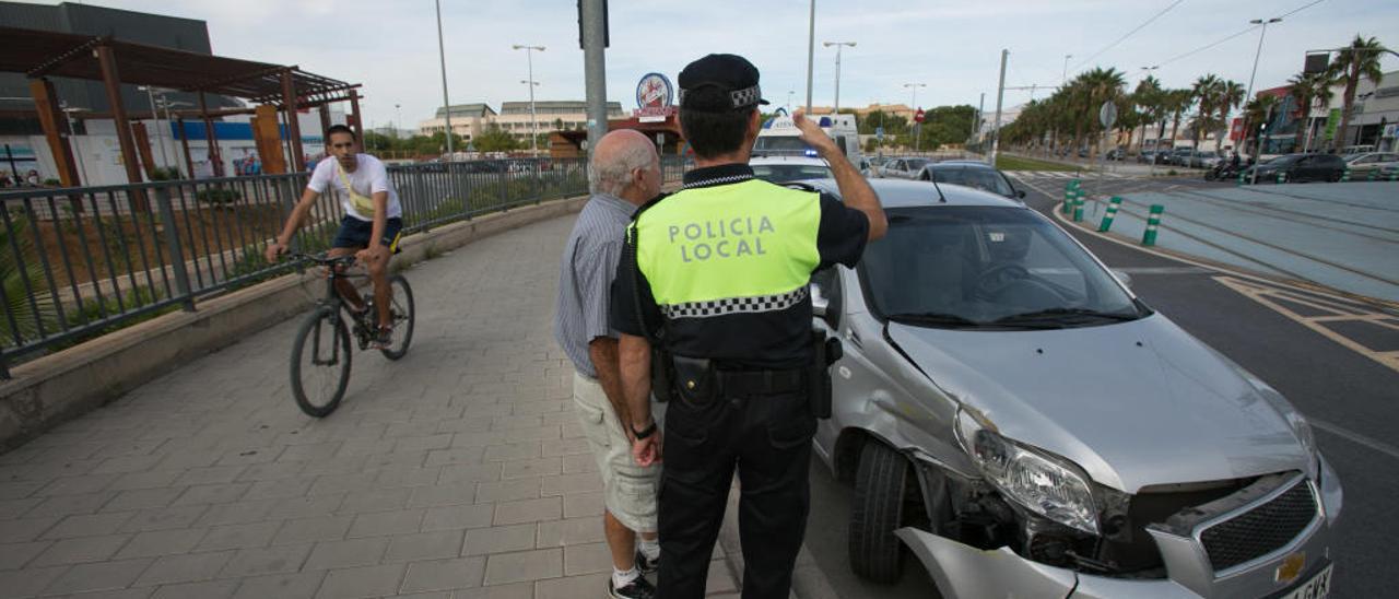 En la rotonda del outlet hubo el año pasado cuatro accidentes.