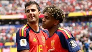 Rodri se estrena como blaugrana ensalzando a Lamine