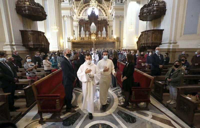 La basílica del Pilar recibe a los zaragozanos con aforo reducido y medidas de seguridad