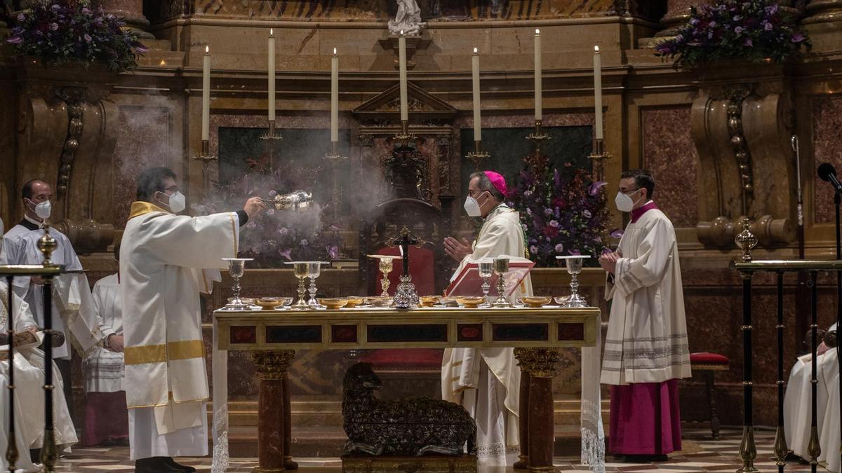 Un momento de la ordenación del nuevo obispo de Zamora, Fernando Valera.