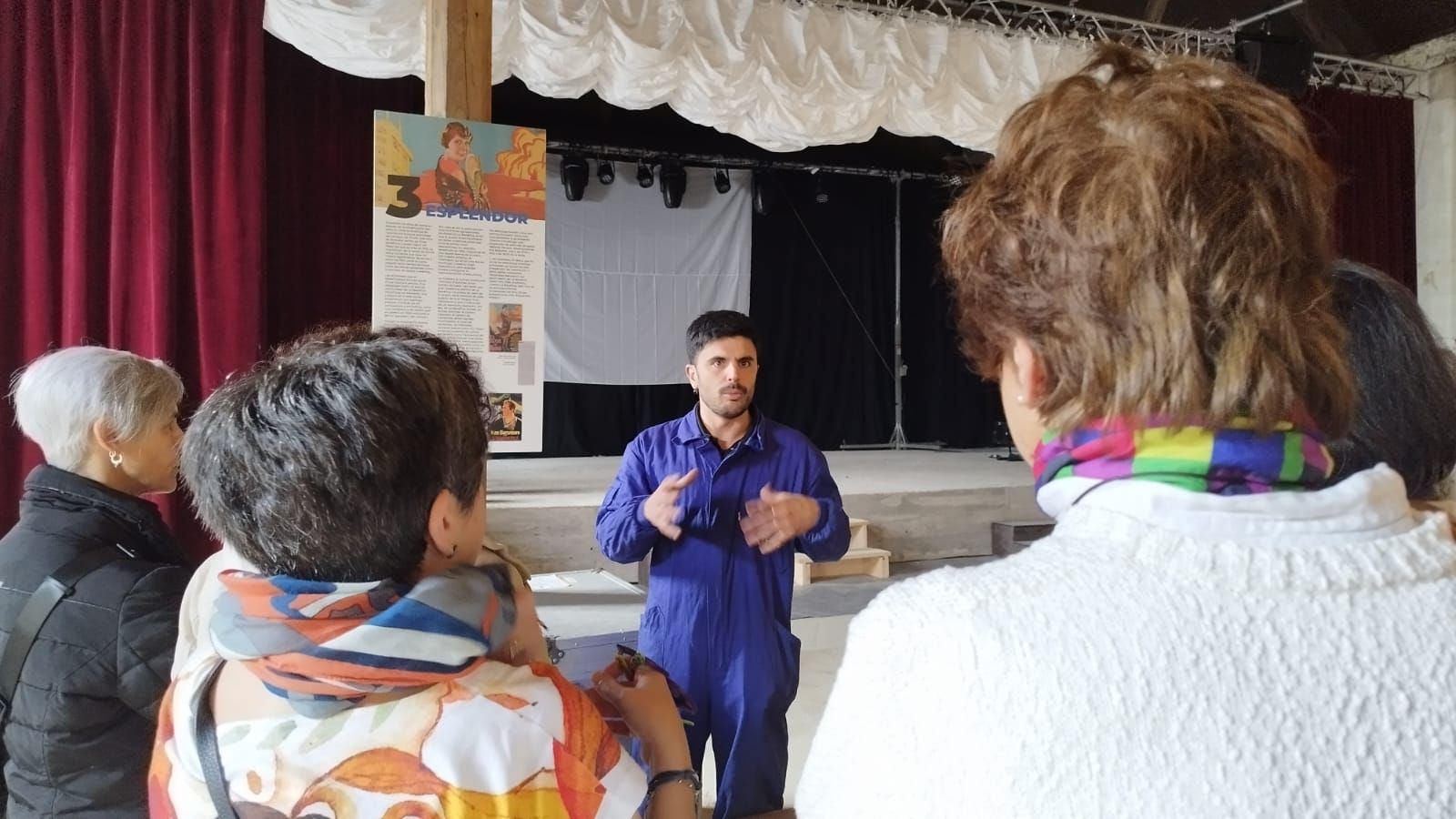 En imágenes: Así fue la reinguración de La Benéfica, el proyecto cultura de Rodrigo Cuevas en Infiesto