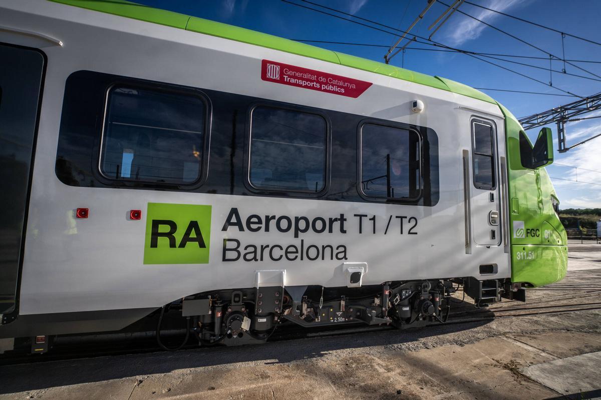 Barcelona 24/10/2025 Economía Presentación del primer de los 10 trenes d'FGC de la nueva línea R-Aeroport,que conectará hasta el Prat. AUTOR JORDI OTIX