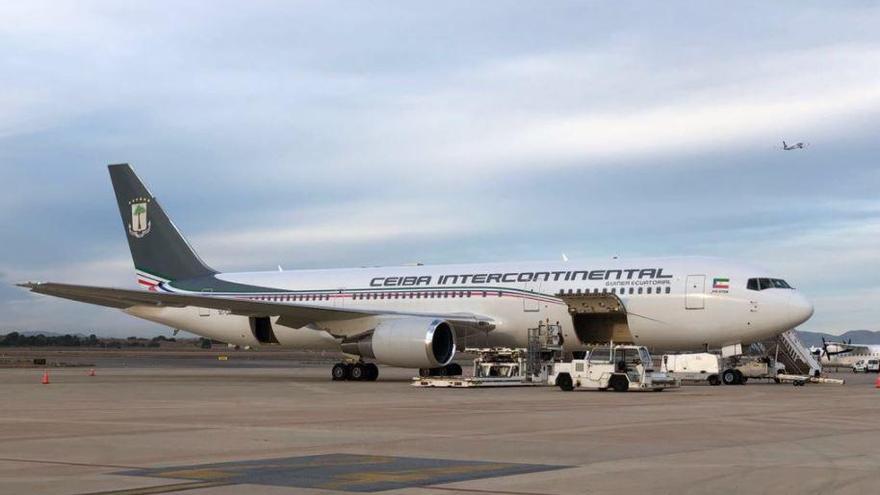 El avión privado de Obiang, en el aeropuerto de València.