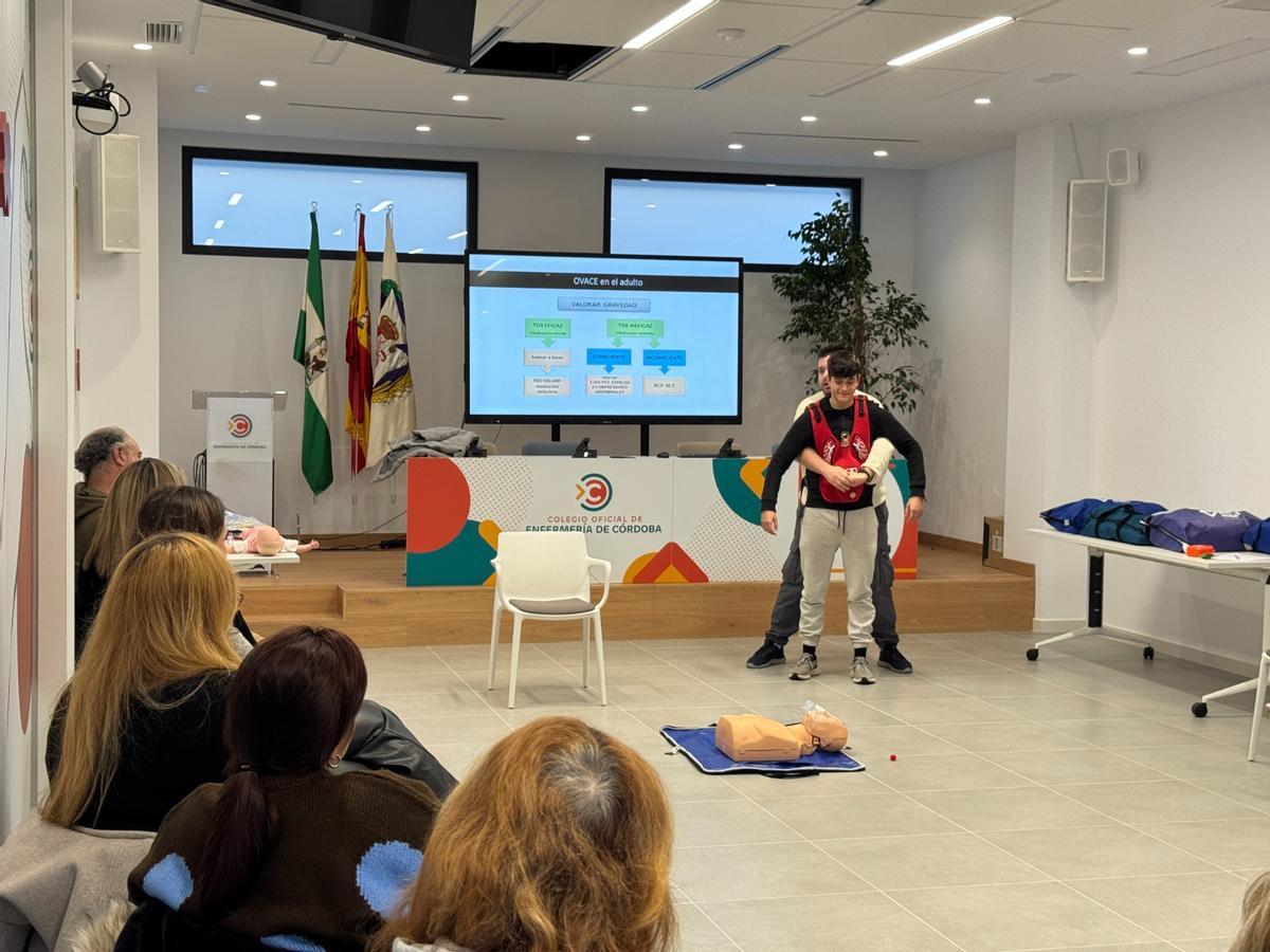 Curso homologado de reanimación cardiopulmonar.