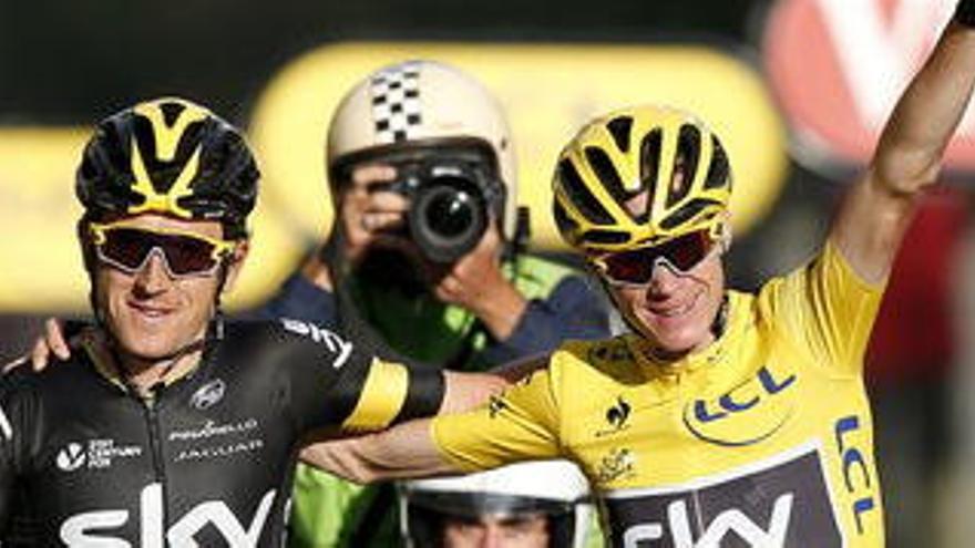 Christopher Froome celebra el triomf.