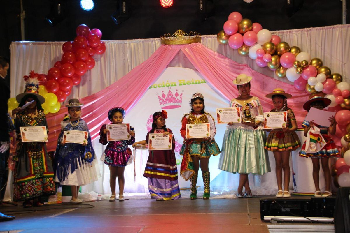 Martorell aplega la festa d’elecció de la ‘Reina del Carnaval’ de les entitats bolivianes de Catalunya