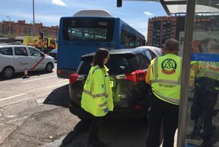 Triple atropello en una parada de autobús en Madrid