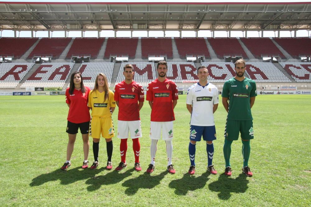 Nueva equipación del Real Murcia