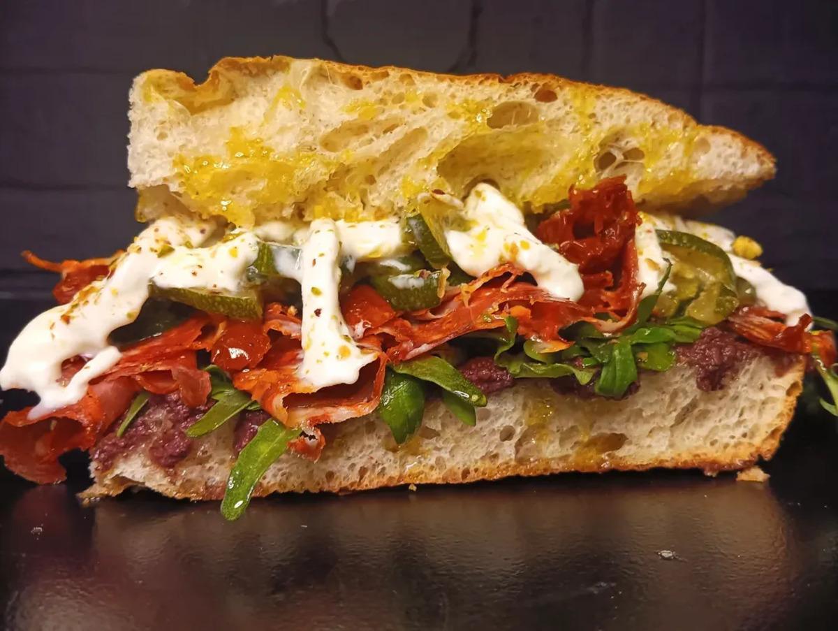 Focaccias con productos italianos en Tenerife