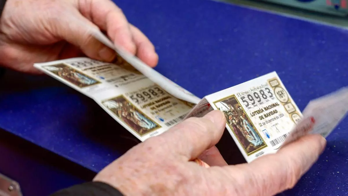?Cu芍nto dinero se queda Hacienda de los premios de la Loter赤a de Navidad?