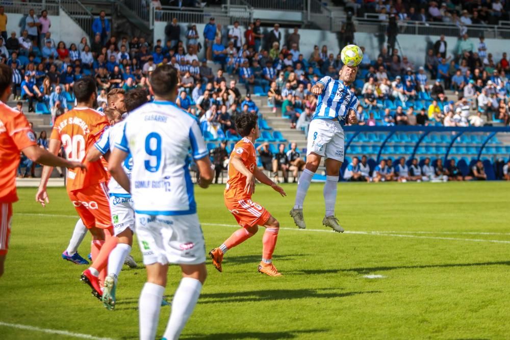 El Atlético Baleares vence al Oviedo (3-1)