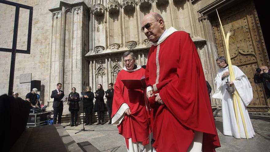 Tret de sortida de la Setmana Santa a la Catedral de Girona