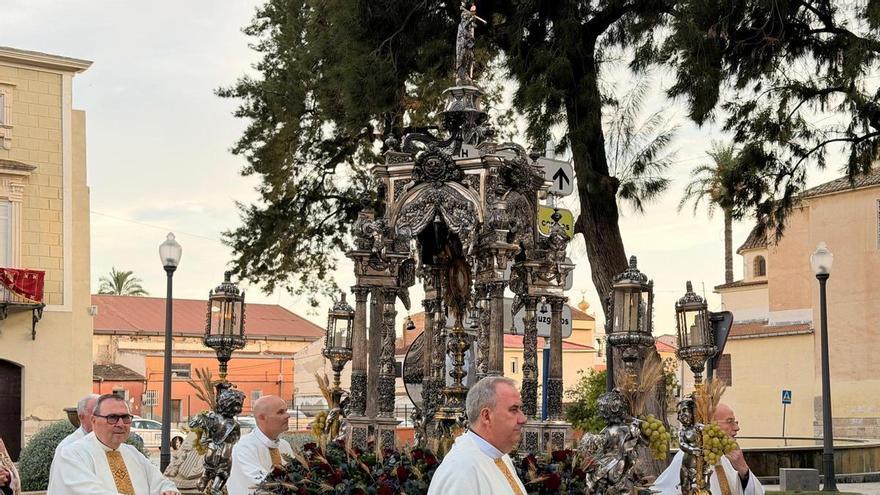 Las calles de Orihuela se llenan de fe, tradición, arte y pa