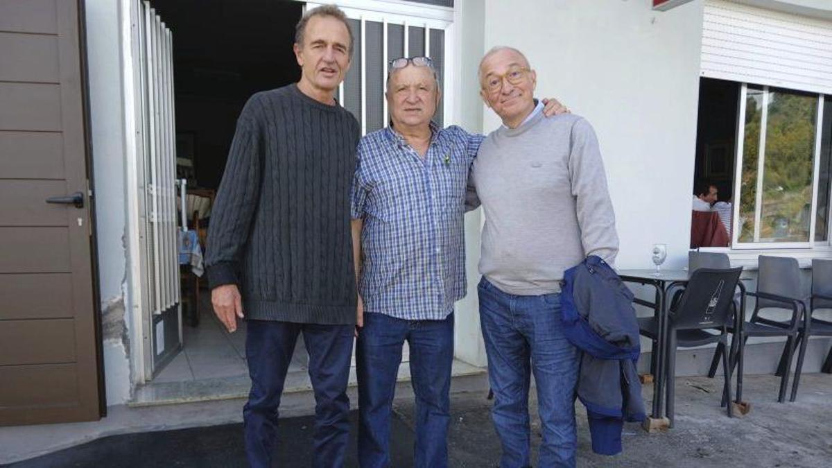 Sardá y Lecquio con Manuel "Peixoto" este domingo.
