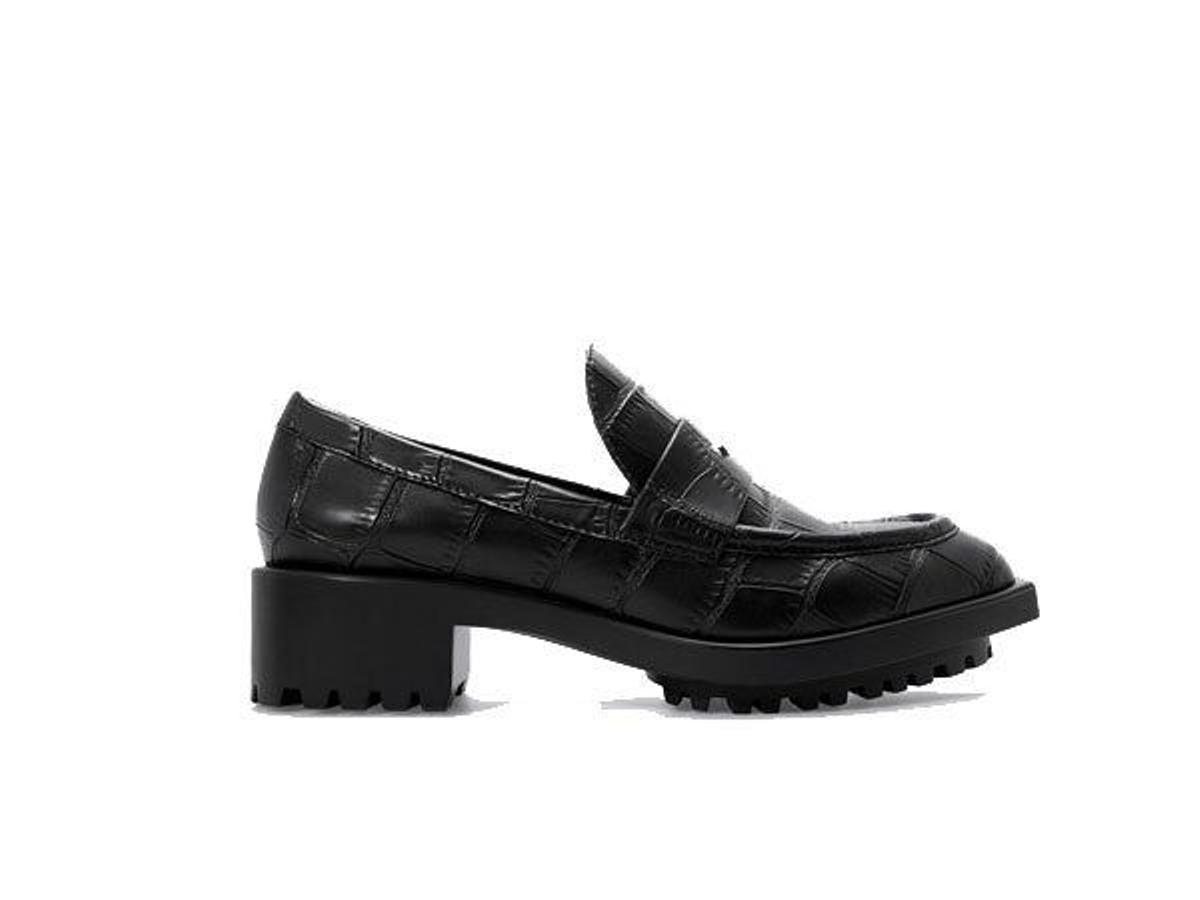 Zapatos 2015: 'tomboy' con maxisuela - Zara