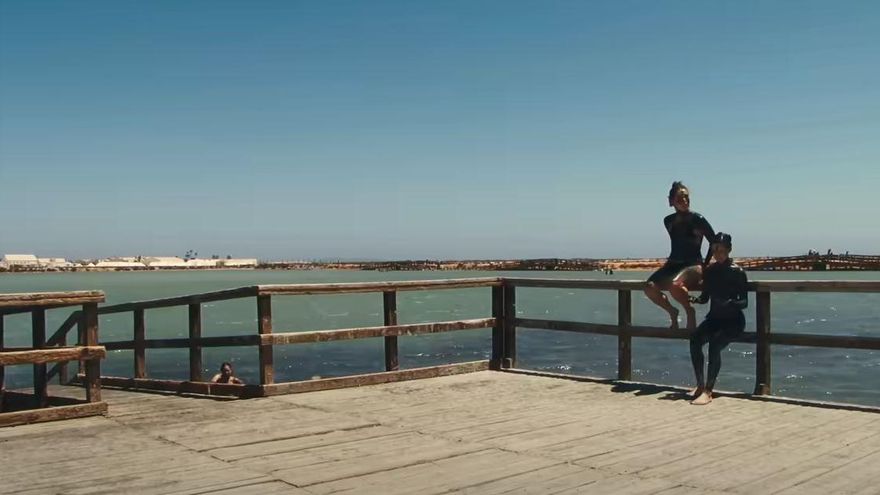 Amaral elige La Manga como escenario de su último videoclip