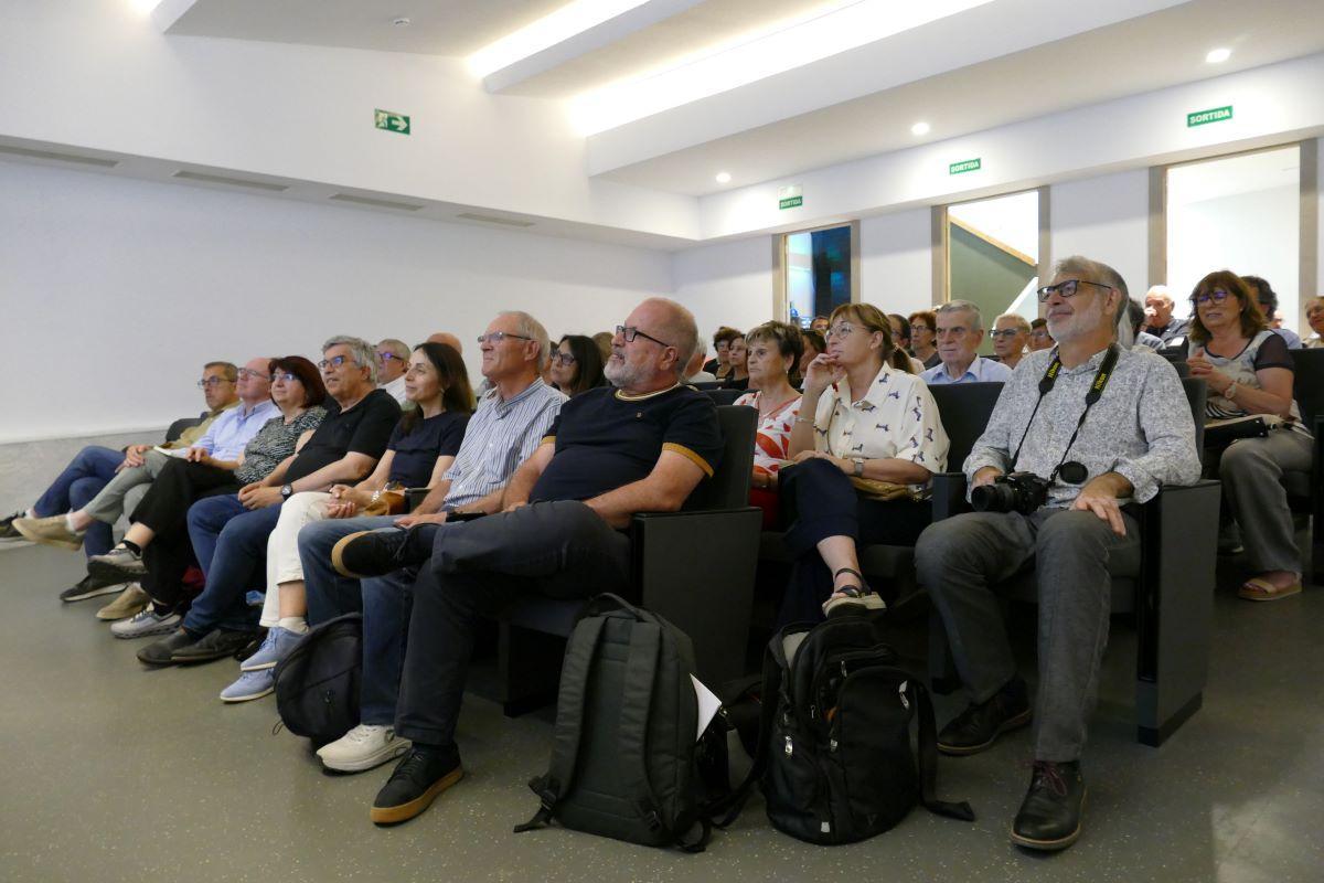 La presentació va omplir l'auditori del Museu de l'Empordà.