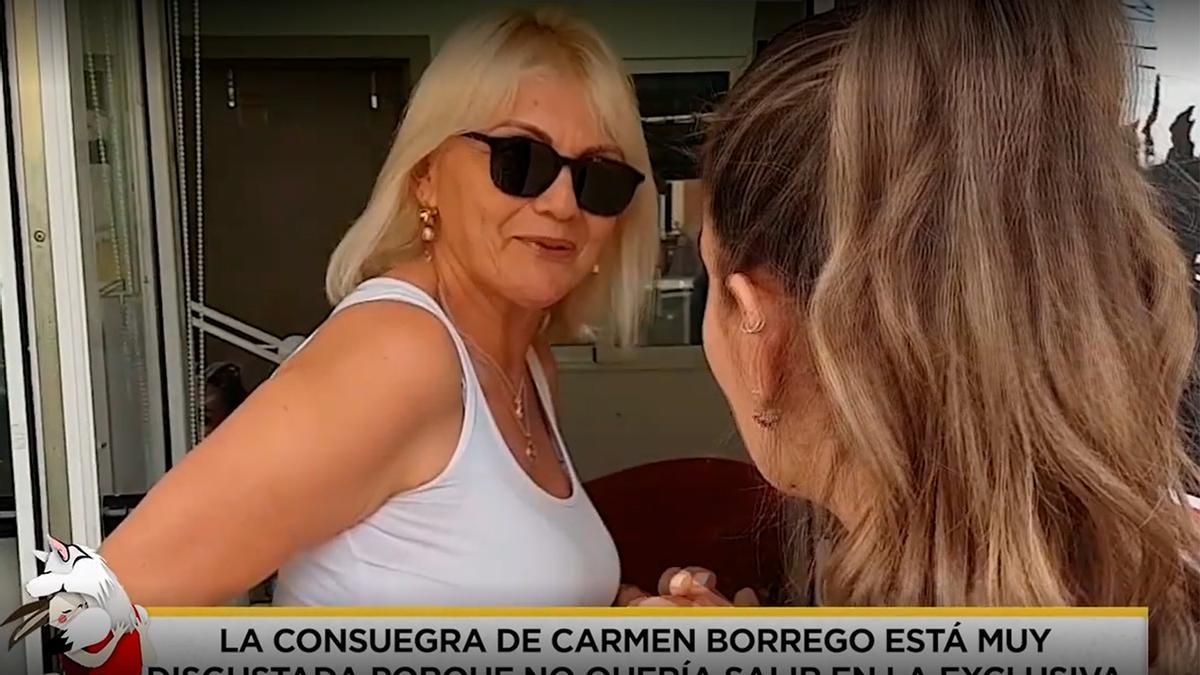 La consuegra de Carmen Borrego estalla por la exclusiva y manda un mensaje a la colaboradora: &quot;A mí nadie me ha preguntado&quot;