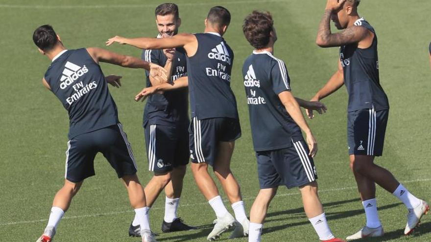 Lopetegui tira de recursos