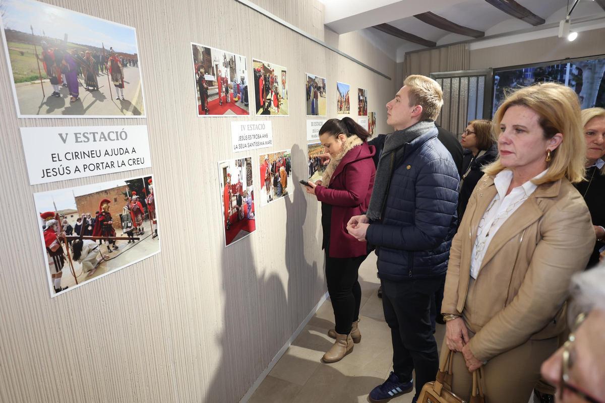 Fotogalería I Exposición de fotografías de los 15 años de peregrinación de Vila-real a Torrehermosa