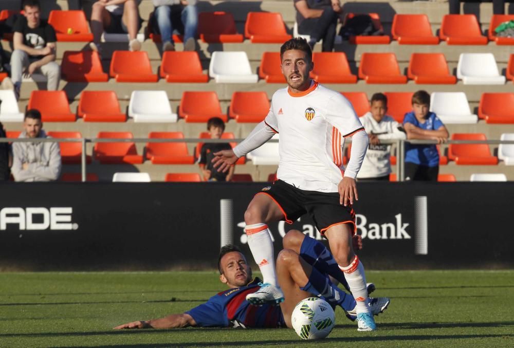 Valencia Mestalla - Llagostera, en imágenes