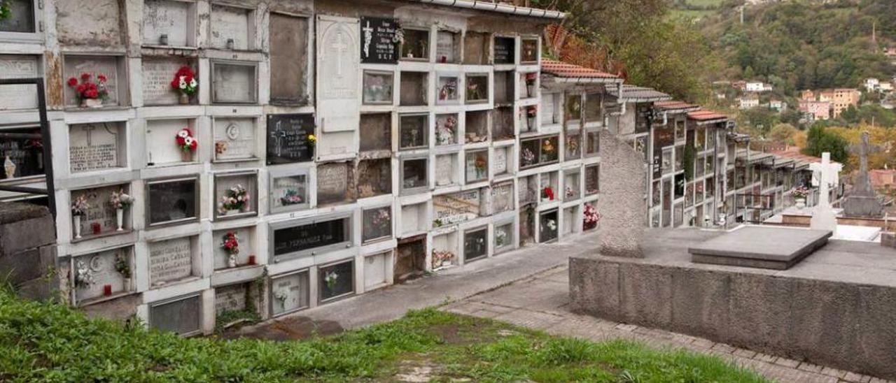 Instalaciones del cementerio de Sama.