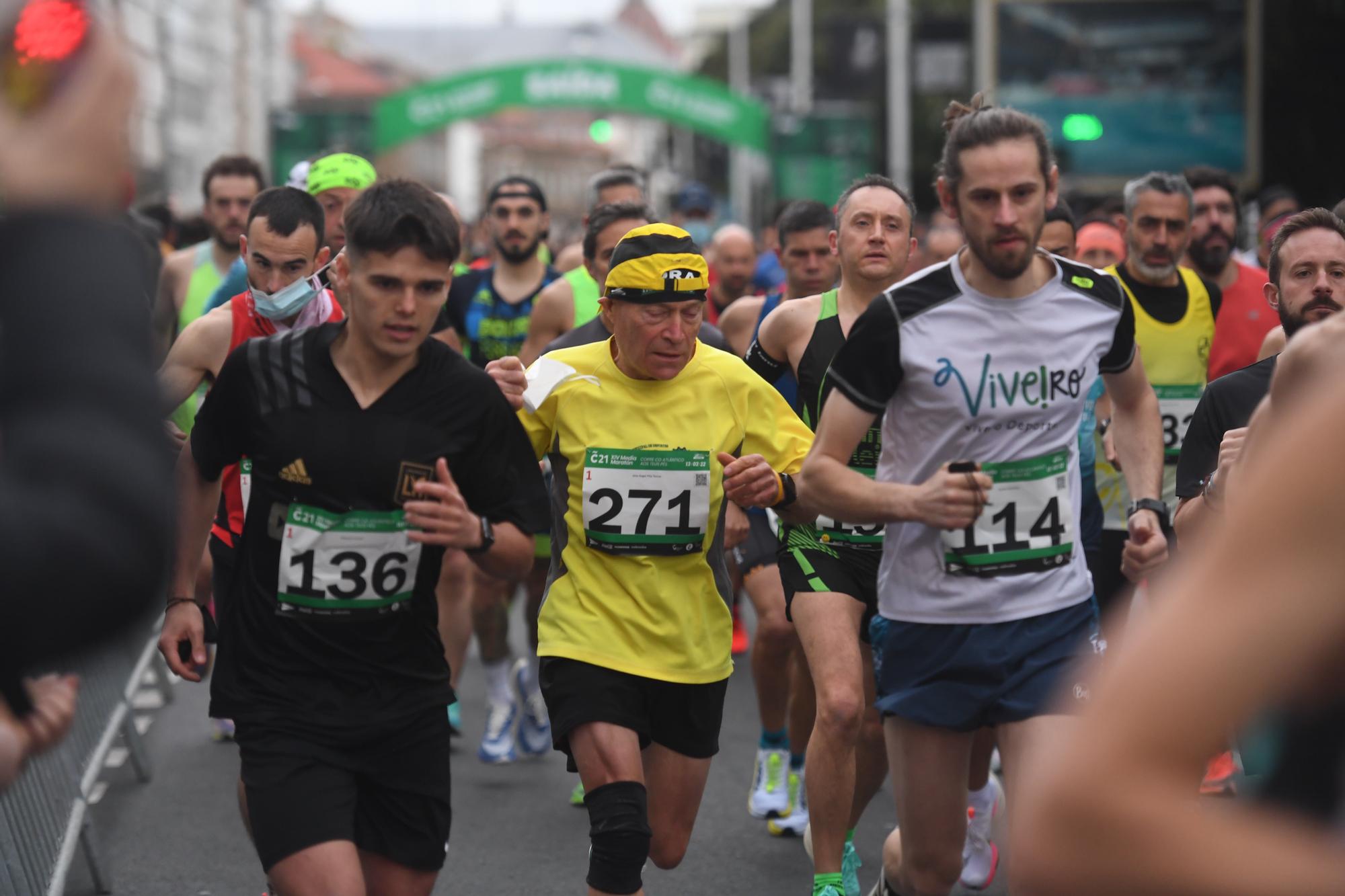 CORUÑA 21 | Búscate en la galería del Medio Maratón de A Coruña