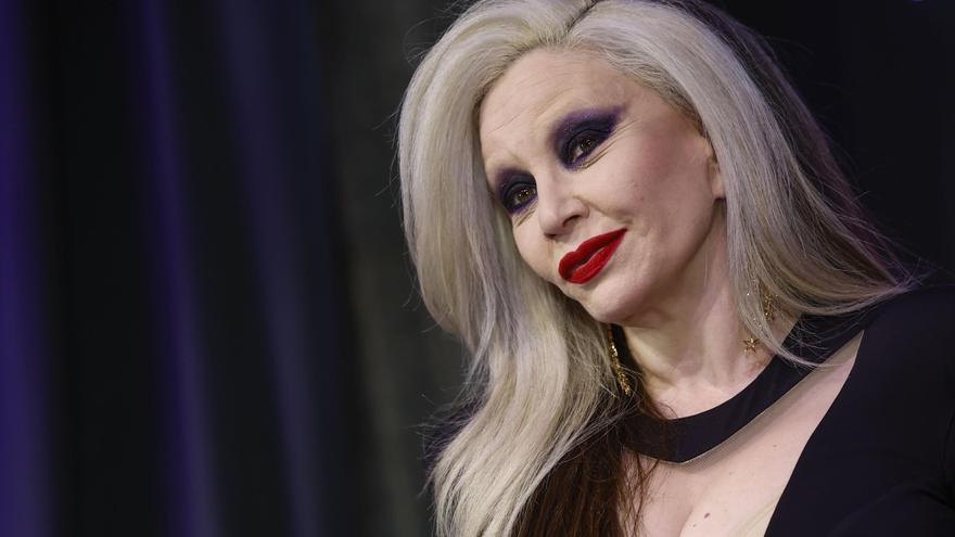 Alaska aparece en Instagram con un parche en un ojo y pide &quot;salud, salud, salud&quot;
