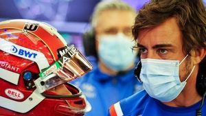 Verstappen intimida i Alonso reacciona a Bahrain
