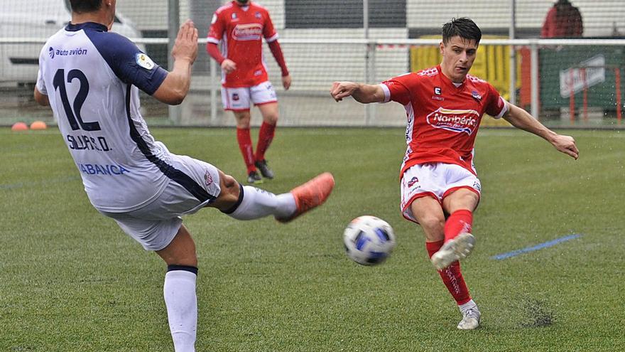 El Estradense da un paso de gigante