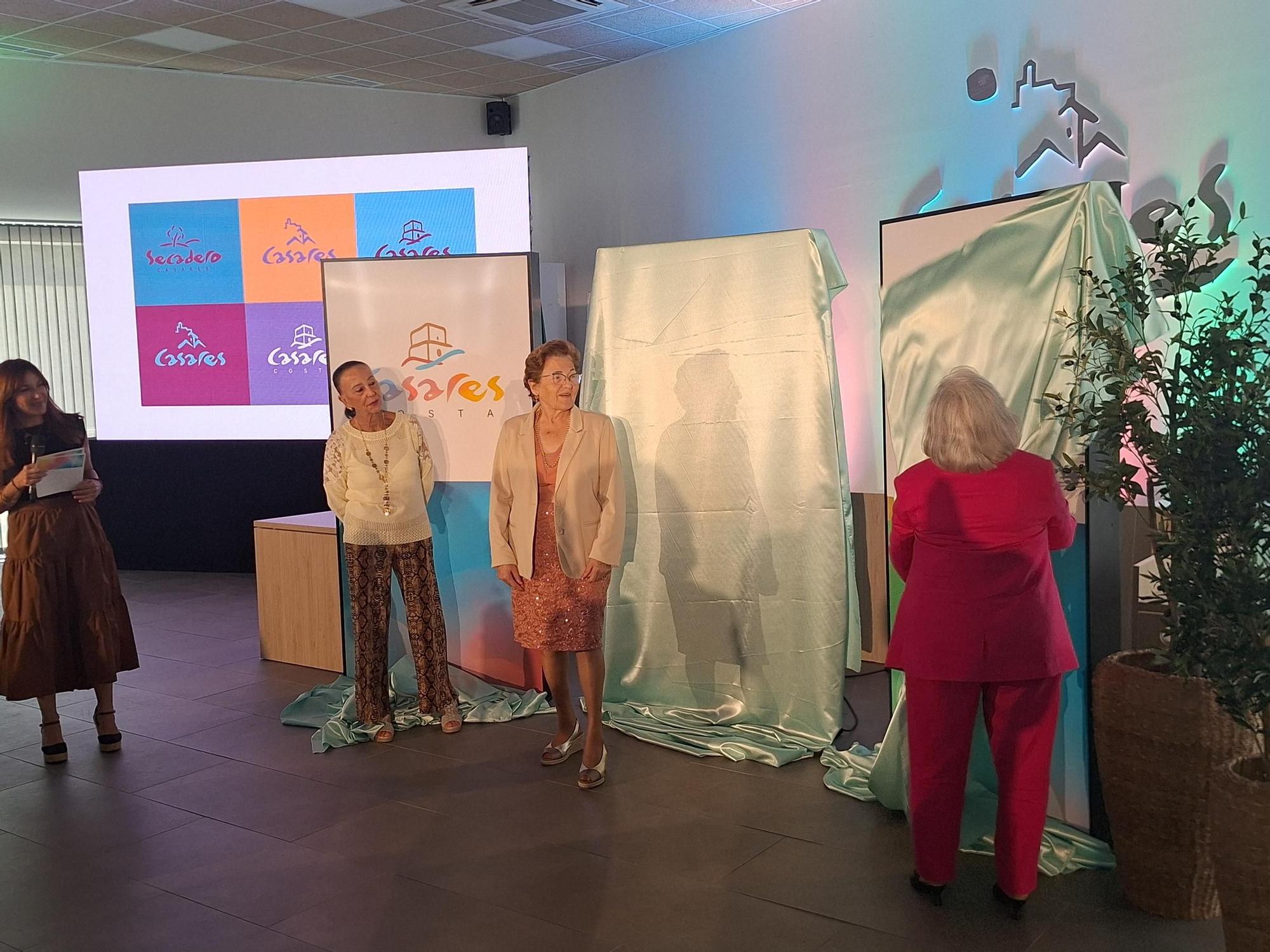 Presentación de los nuevos logos de Casares