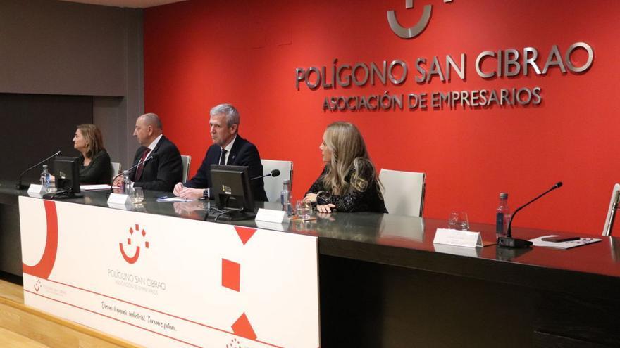 Alfonso Rueda, ayer, durante la clausura de las asambleas de los empresarios. |   // FERNANDO CASANOVA