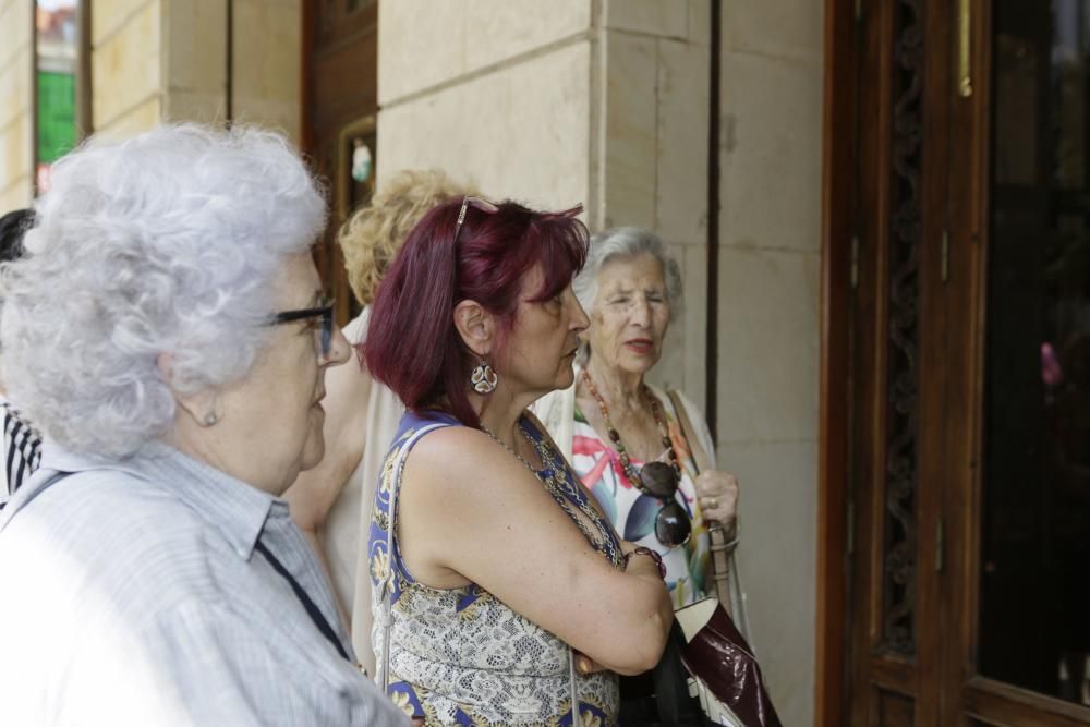 Despedida Arturo Fernández: Capilla ardiente en el teatro Jovellanos de Gijón