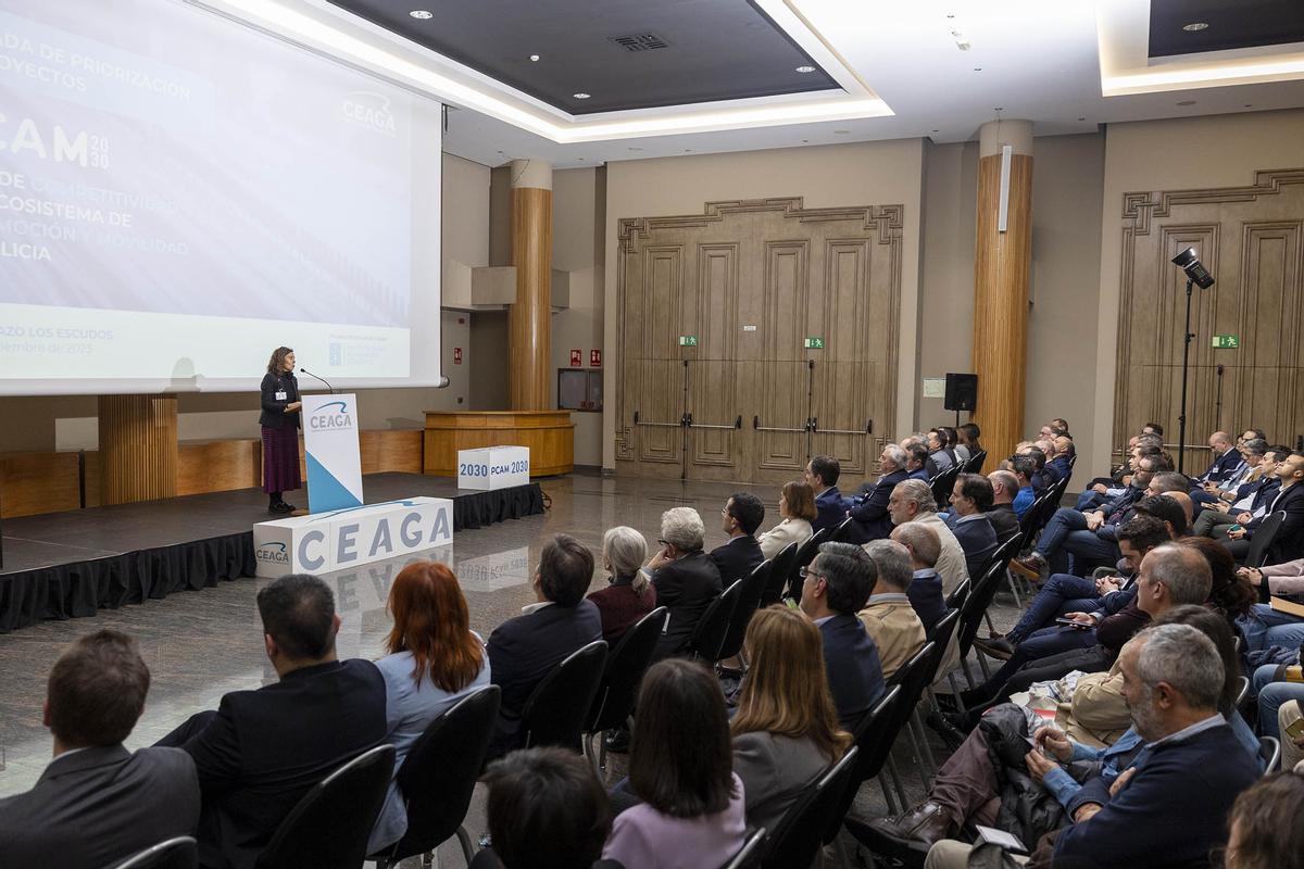 Patricia Moreira, en la reunión ayer de Ceaga