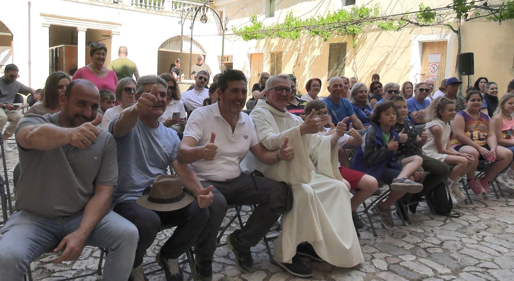 Las imágenes del Pancaritat en familia en la finca de Galatzó