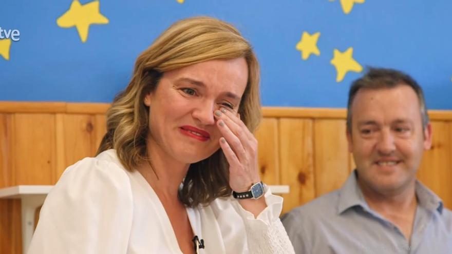 Pilar Alegría rompe a llorar en su vuelta al colegio de La Zaida: &quot;Es una explosión de emociones&quot;