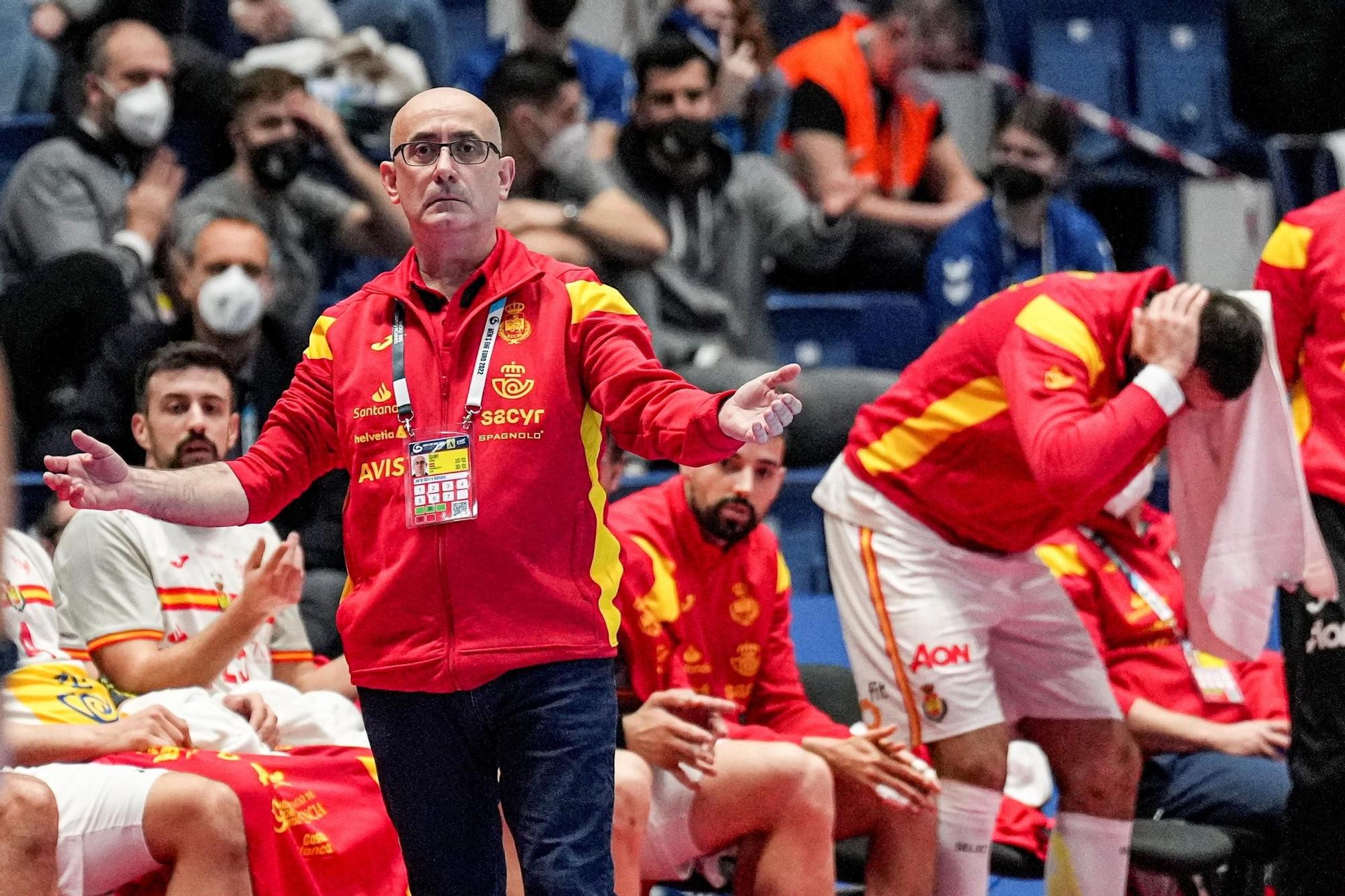 España gana a Bosnia y pasa invicta a la 'Main Round'