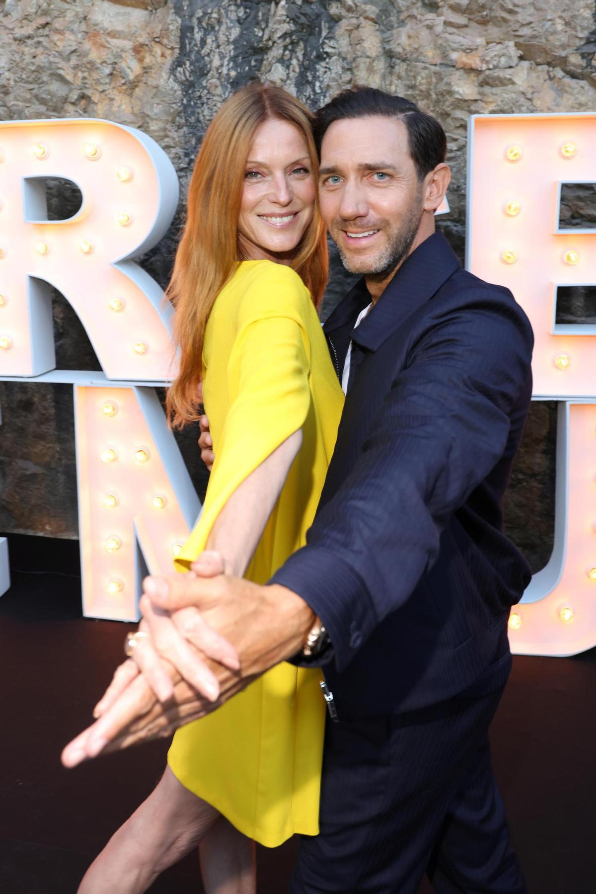 Esther Schweins und Marcel Remus.